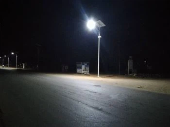 Lampu Jalan Suria Jenis Ekotom 4M 12W